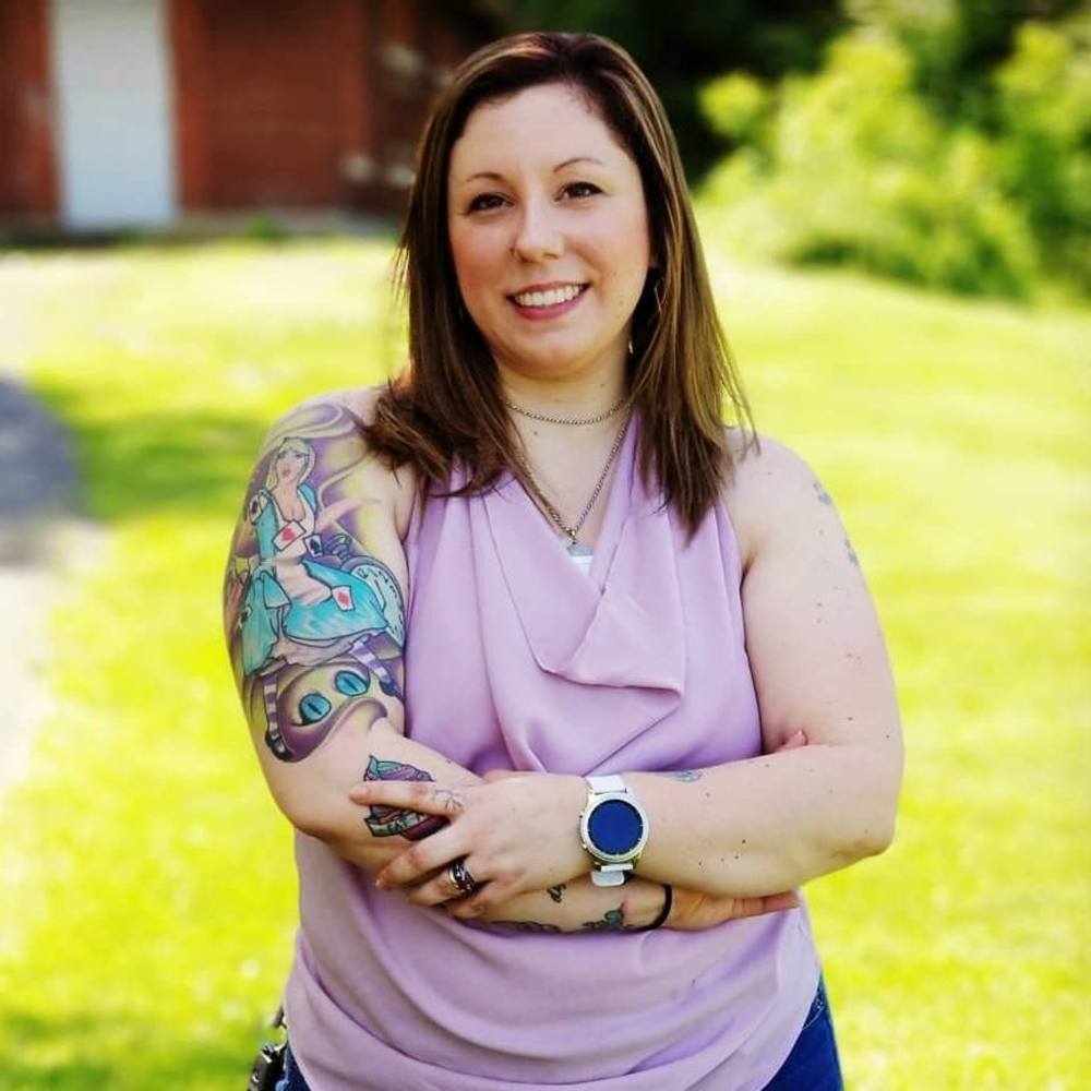 Meet your Posher, Riana